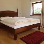 Landgasthof Haller Πανδοχείο *