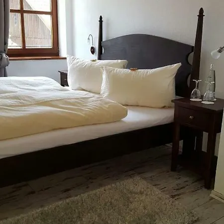 Landgasthof Haller Inn