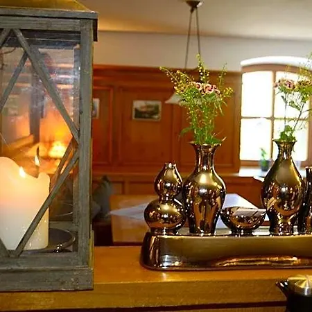 Landgasthof Haller *